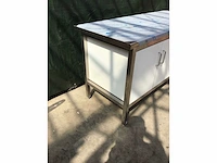 Rvs werktafel met trespa kasten - afbeelding 4 van  6