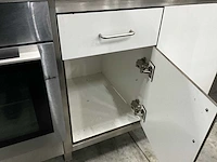 Rvs werktafel met uitsparing voor kookplaat - afbeelding 2 van  10