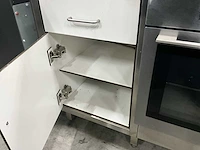 Rvs werktafel met uitsparing voor kookplaat - afbeelding 8 van  10