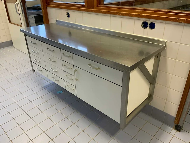 Rvs werktafel (wandgemonteerd) - afbeelding 1 van  8