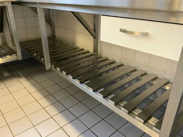 Rvs werktafel (wandgemonteerd) - afbeelding 4 van  6