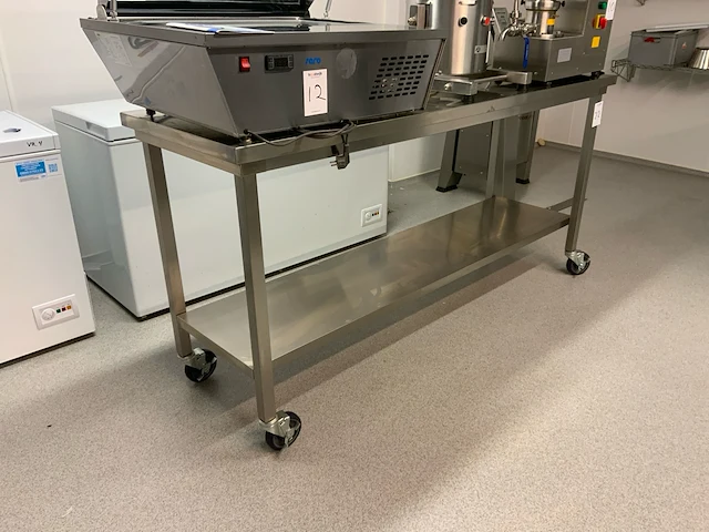 Rvs werktafel - afbeelding 2 van  7