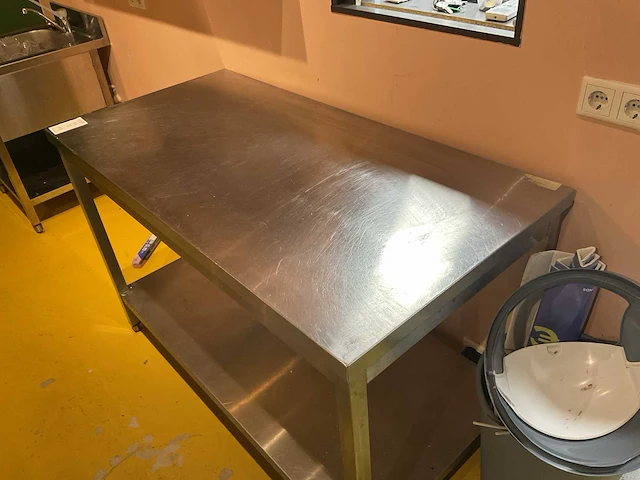 Rvs werktafel - afbeelding 2 van  4