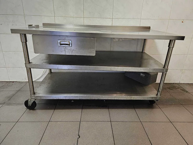 Rvs werktafel - afbeelding 2 van  4