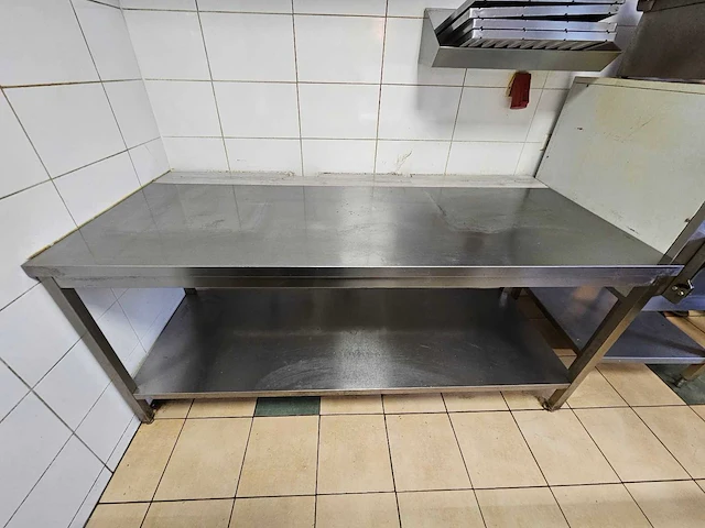 Rvs werktafel - afbeelding 1 van  4