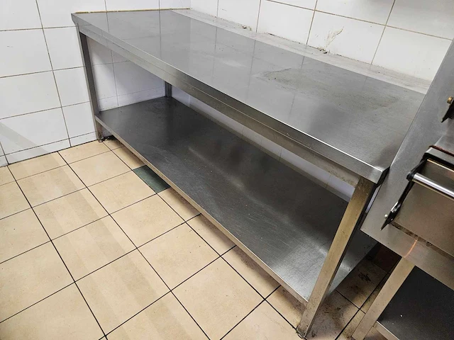 Rvs werktafel - afbeelding 2 van  4
