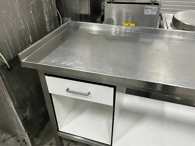 Rvs werktafel - afbeelding 4 van  9