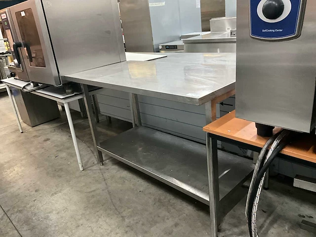 Rvs werktafel - afbeelding 1 van  5