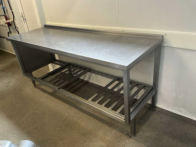 Rvs werktafel - afbeelding 1 van  5