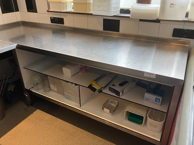 Rvs werktafel - afbeelding 1 van  4