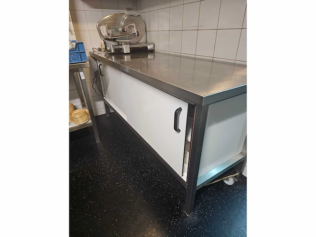 Rvs werktafel - afbeelding 2 van  4
