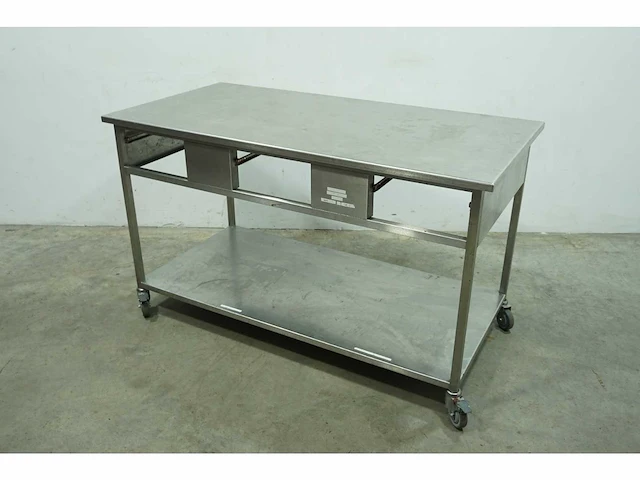 Rvs werktafel - afbeelding 1 van  5