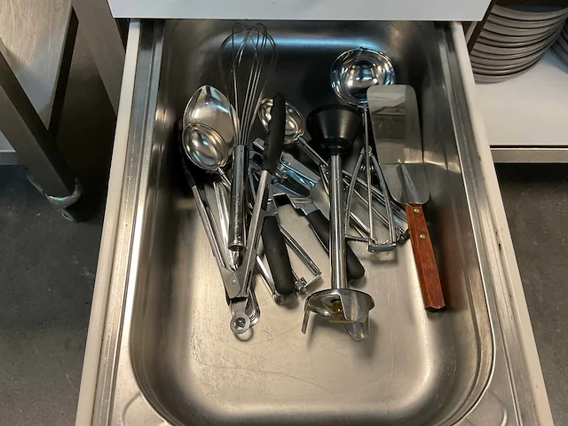 Rvs werktafel - afbeelding 6 van  6
