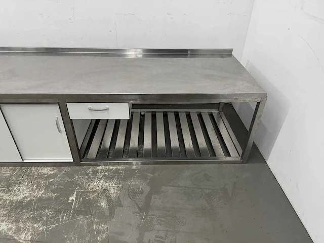 Rvs werktafel - afbeelding 3 van  8