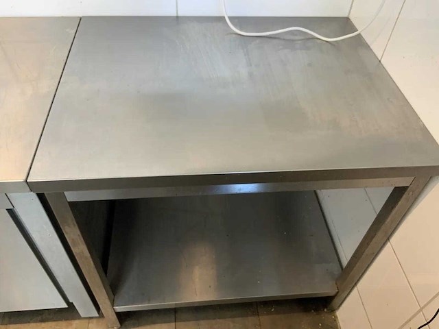 Rvs werktafel - afbeelding 4 van  4