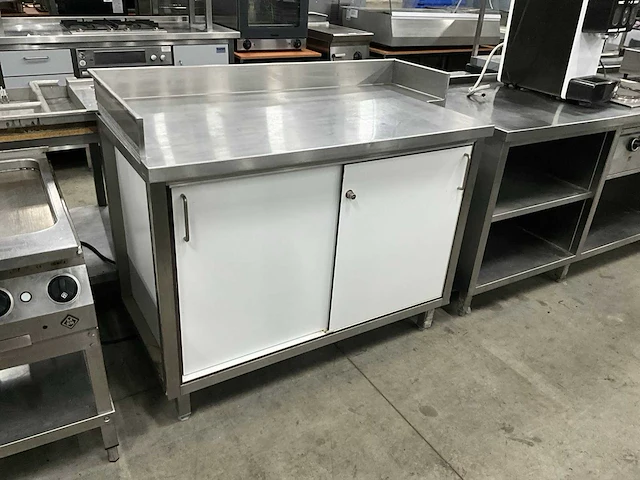 Rvs werktafel - afbeelding 1 van  6