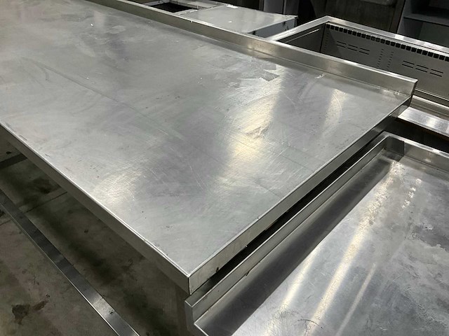 Rvs werktafel - afbeelding 4 van  5