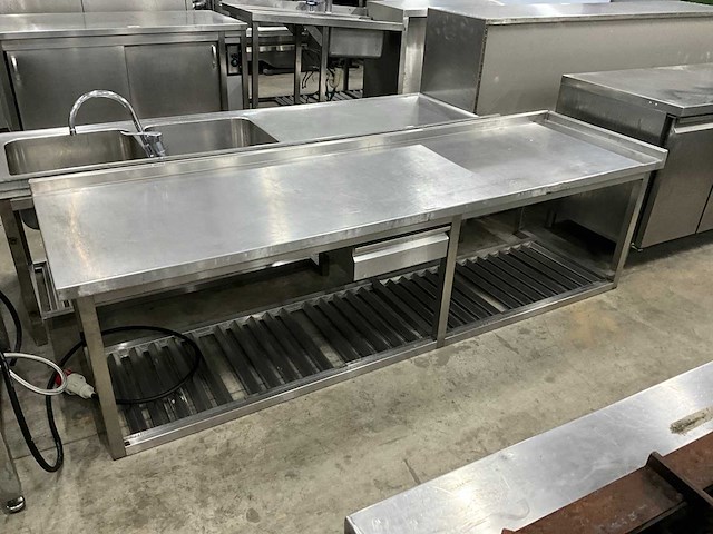 Rvs werktafel - afbeelding 5 van  8