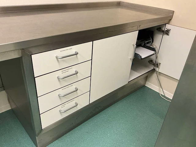 Rvs werktafel - afbeelding 3 van  10