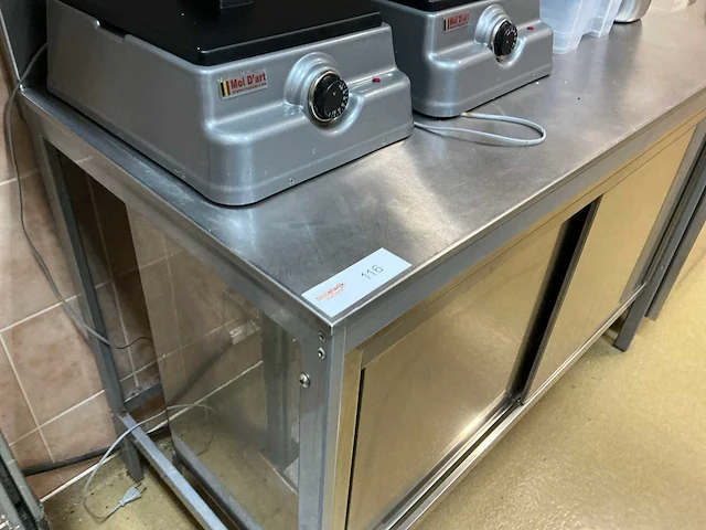 Rvs werktafel - afbeelding 2 van  5