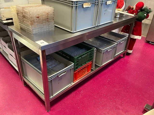 Rvs werktafel - afbeelding 1 van  3