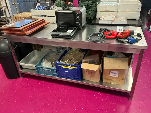 Rvs werktafel - afbeelding 2 van  3