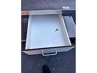 Rvs werktafel - afbeelding 3 van  5