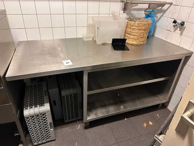 Rvs werktafel - afbeelding 1 van  3