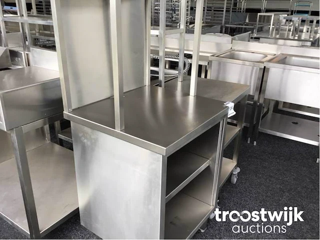 Rvs werktafel - afbeelding 2 van  4