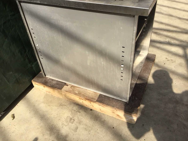 Rvs werktafel - afbeelding 2 van  4
