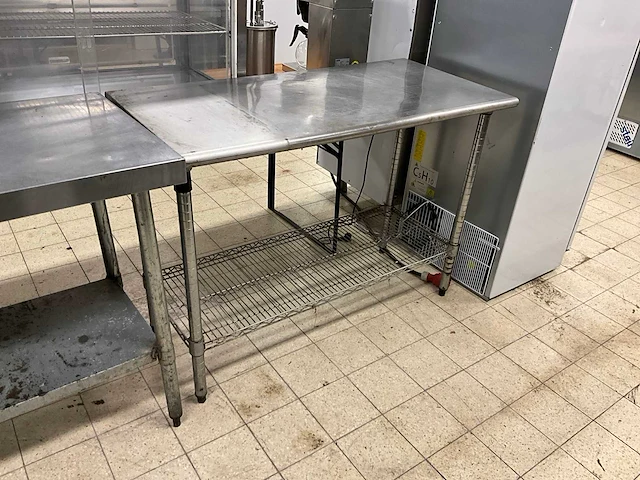 Rvs werktafel - afbeelding 1 van  5