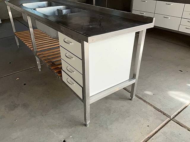 Rvs werktafel - afbeelding 3 van  8