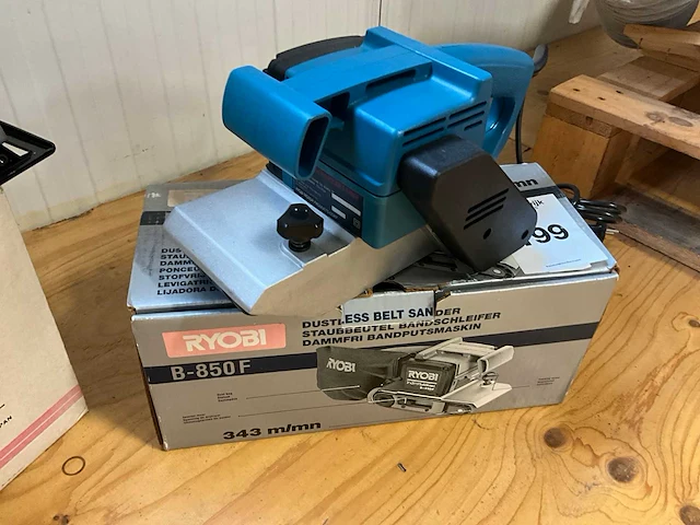 Ryobi cirkelzaagmachine & bandschuurmachine - afbeelding 6 van  8