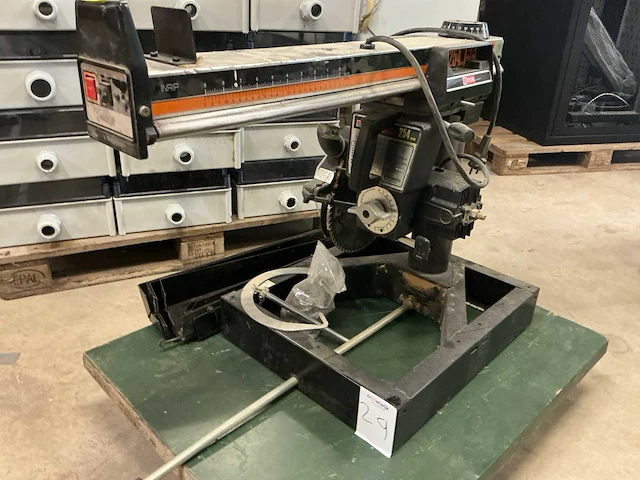 Ryobi ra-2500 radiaalafkortzaagmachine - afbeelding 1 van  7