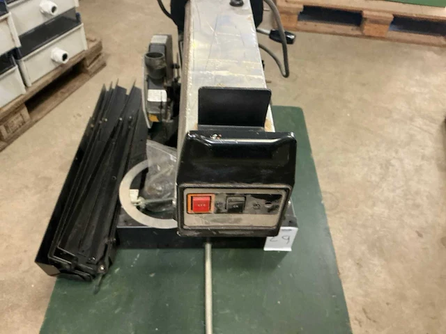 Ryobi ra-2500 radiaalafkortzaagmachine - afbeelding 7 van  7