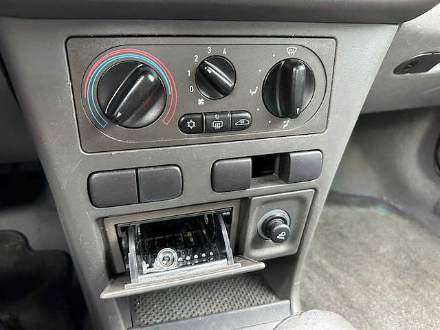 Saab - 1999 - 9-3 coupé - 2.0 - xz-xx-29 - afbeelding 19 van  28