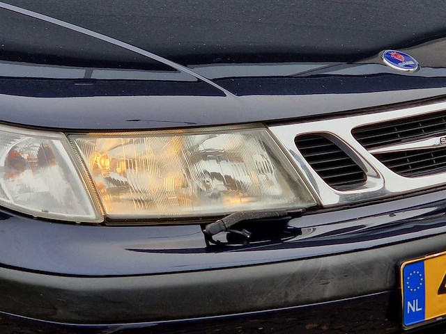 Saab - 2001 - 9-5 estate - 2.0t se - 44-gv-gj - afbeelding 2 van  24