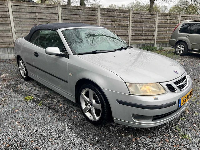 Saab - 2004 - 9-3 cabrio - 2.0t aero - 25-hpj-2 - afbeelding 11 van  17