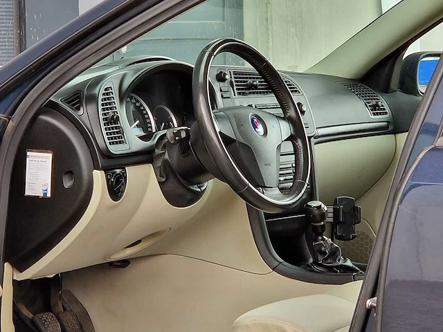 Saab - 2006 - 9-3 sport estate - 1.8t linear - 76-sr-kk - afbeelding 2 van  19