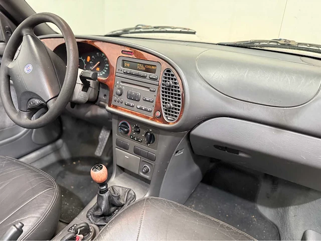 Saab - 9-3 - cabrio - personenauto - 1998 - afbeelding 10 van  29