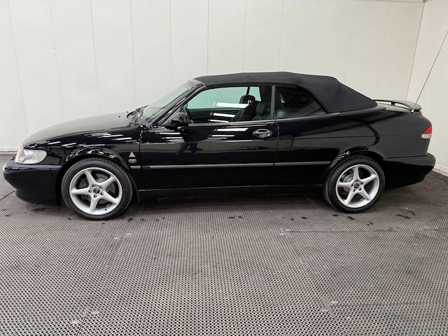 Saab - 9-3 - cabrio - personenauto - 2000 - afbeelding 32 van  37