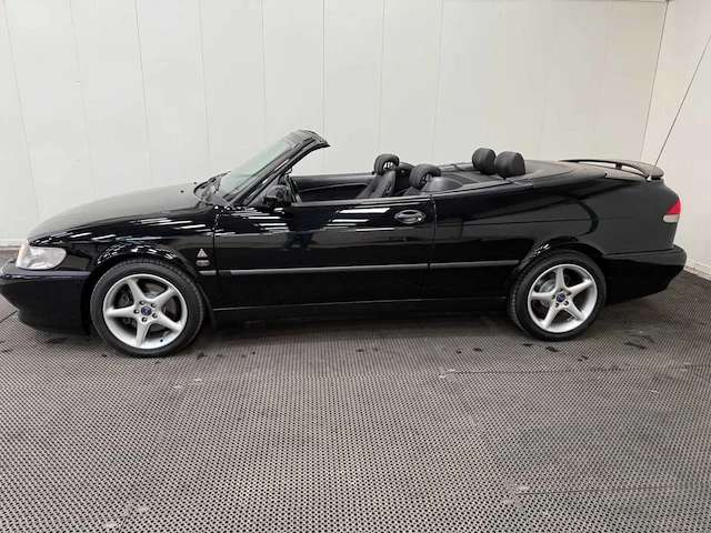 Saab - 9-3 - cabrio - personenauto - 2000 - afbeelding 33 van  37