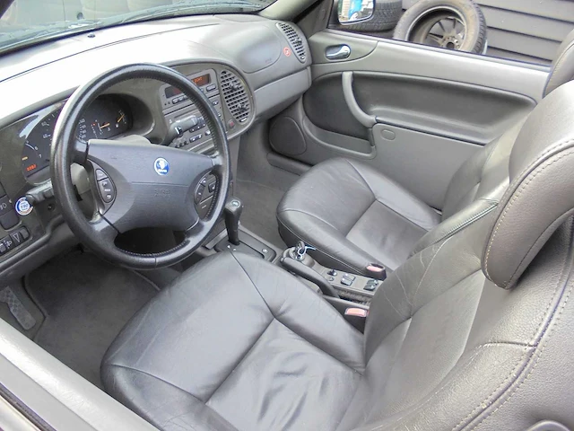 Saab - 9-3 cabrio - 2.0t s automaat t-235-zp - afbeelding 2 van  14