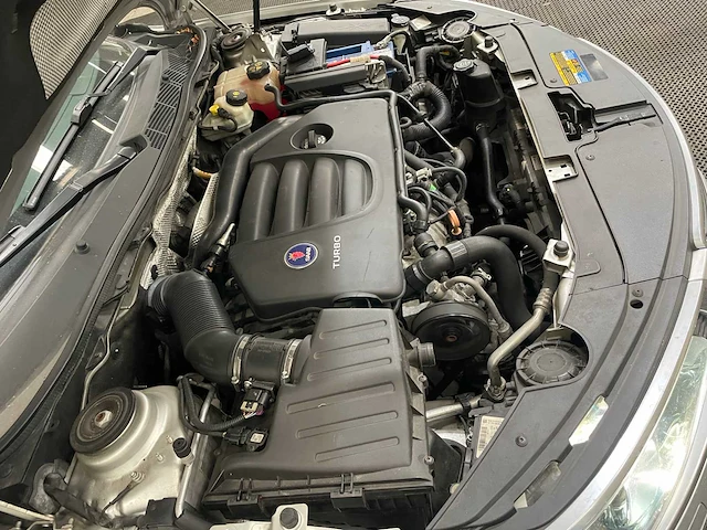 Saab - 9-5 - 2.0t vector - personenauto - 2010 - afbeelding 10 van  27