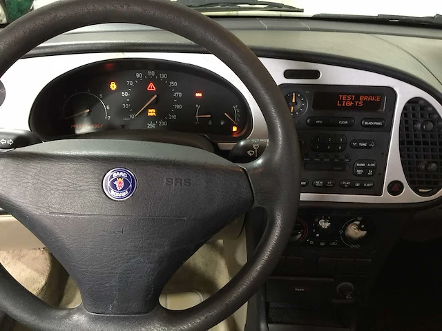 Saab - 900 cabrio - 2.0 se - 89-sz-xs - afbeelding 2 van  17