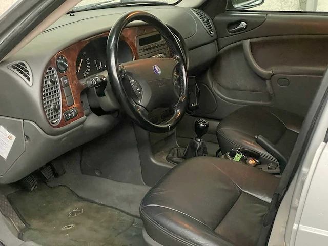 Saab 9-3 2.0t s 154pk 1999, xp-sv-75 - afbeelding 10 van  32