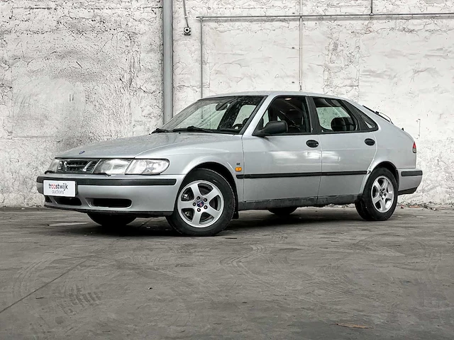 Saab 9-3 2.0t s 154pk 1999, xp-sv-75 - afbeelding 1 van  32