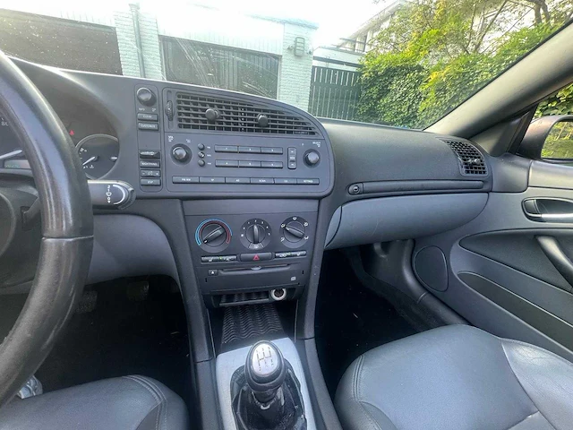 Saab 9-3 cabrio 1.8t vector , 9-sjz-46 - afbeelding 18 van  19