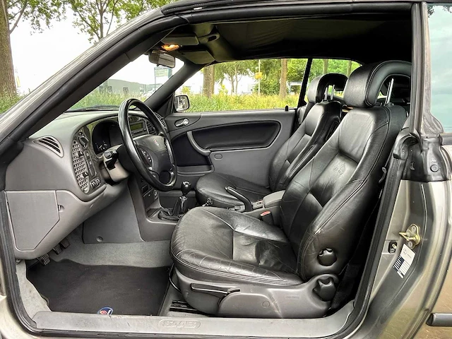 Saab 9-3 cabrio 2.0t s, nieuwe apk, 65-lrg-5 - afbeelding 6 van  18