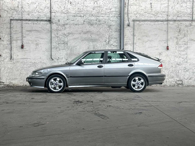 Saab 9-3 coupé 2.0t s business ed. 150pk 2001, 53-jnt-9 - afbeelding 15 van  40